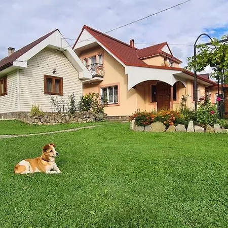 автентичний лофт в карпатах בית הארחה *