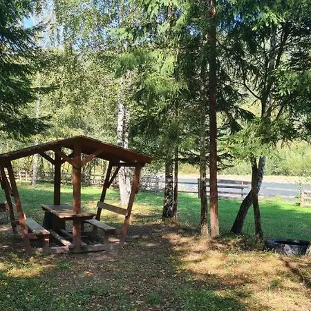 Gæstehus автентичний лофт в карпатах *