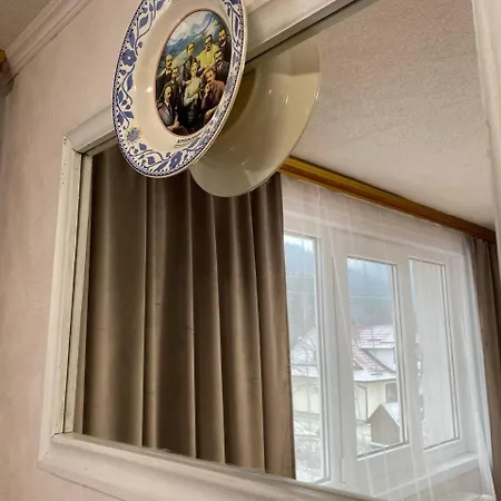 Gæstehus автентичний лофт в карпатах